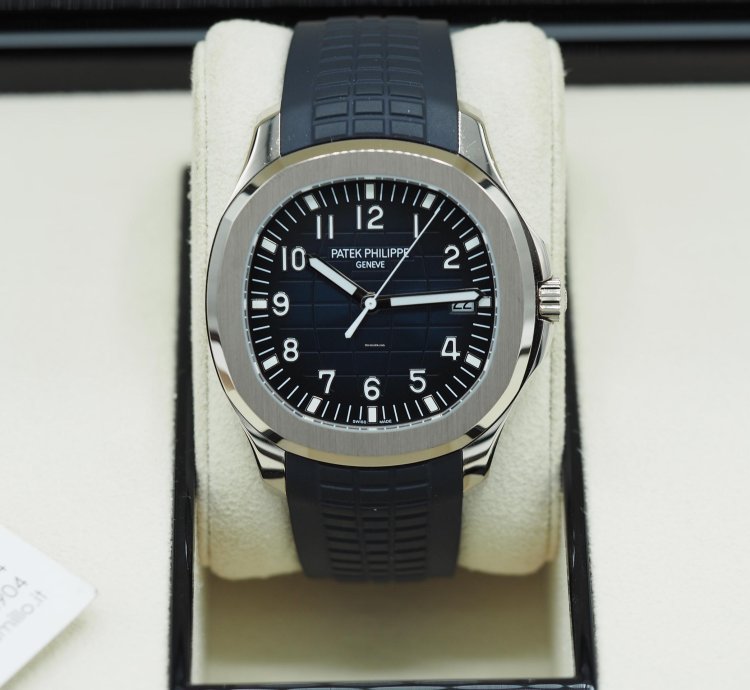 Patek Philippe Aquanaut 20th Anniversary Aquanaut Blue