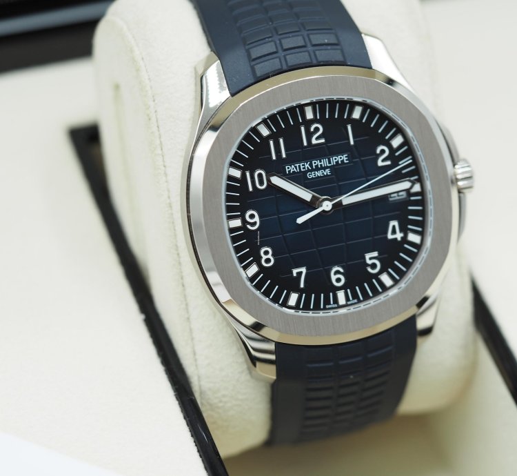 Patek Philippe Aquanaut 20th Anniversary Aquanaut Blue