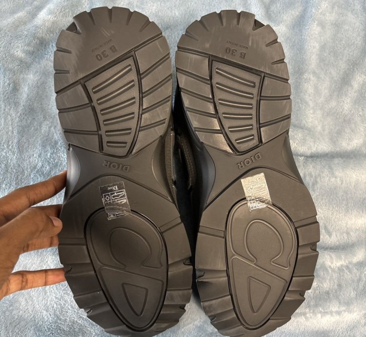 Dior B30 Black