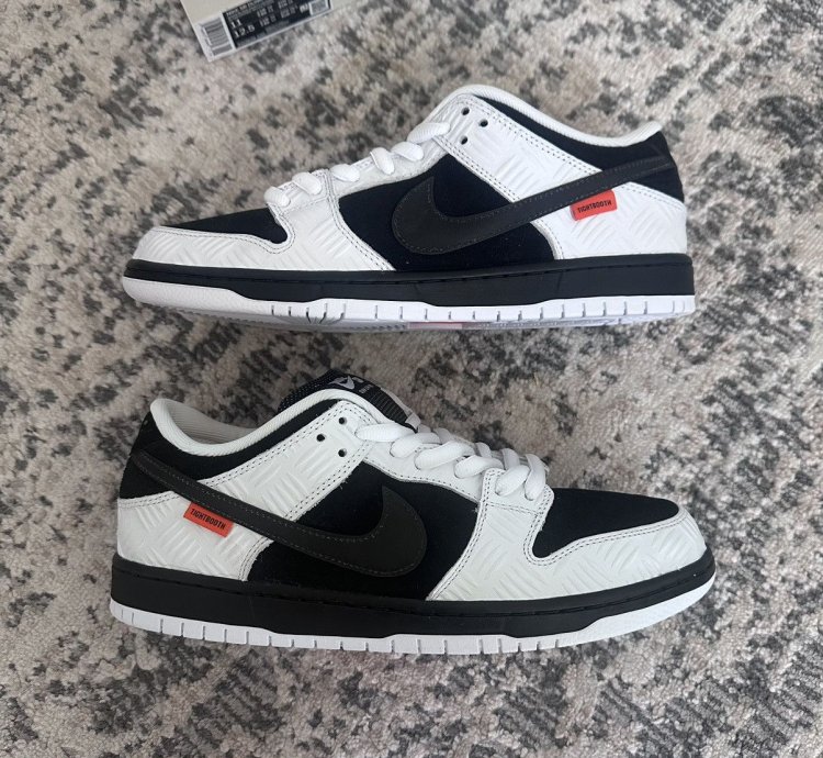 Nike Sb Tightbooth Dunk Low Sz 11 Brand New