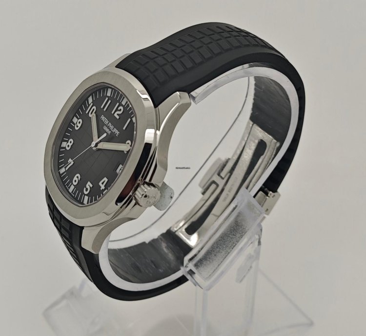 Patek Philippe Aquanaut 40mm Steel Sports Black Dial Watch Ps