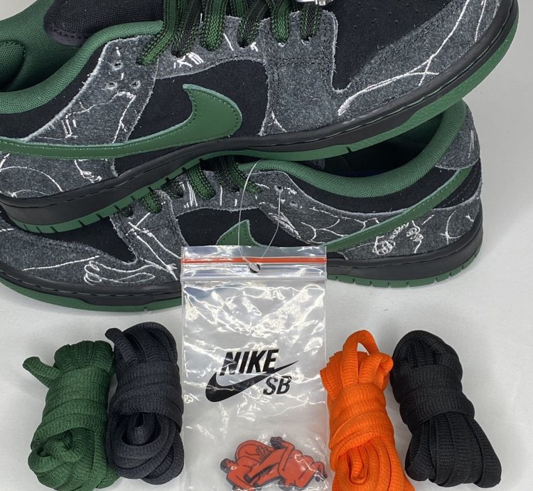 Nike There Skateboards Dunk Sb Low
