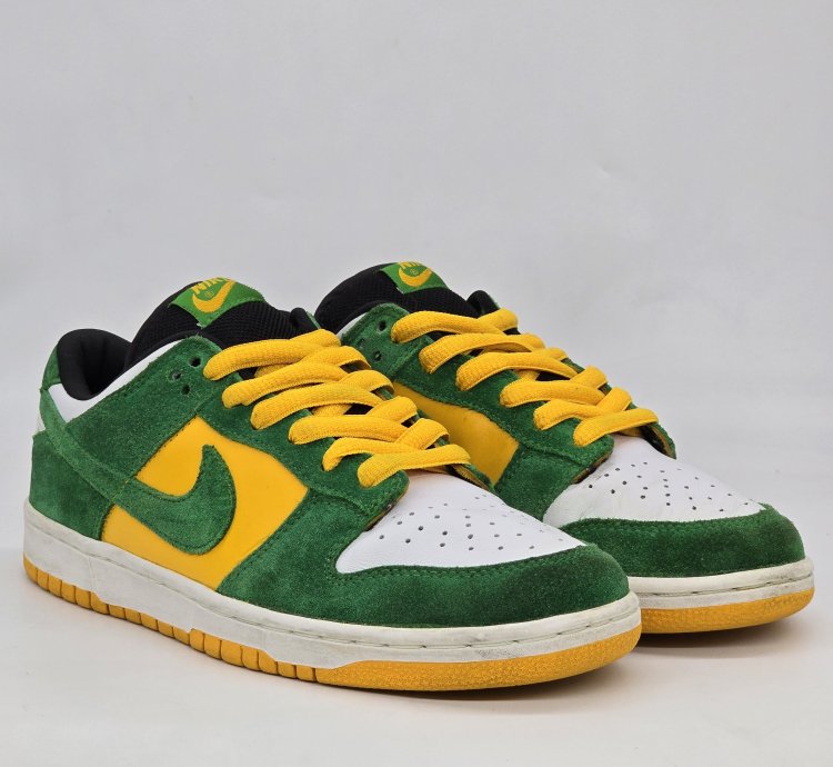 Nike - 2003 Nike Sb Dunk Low Pro Buck Oregon Bucks