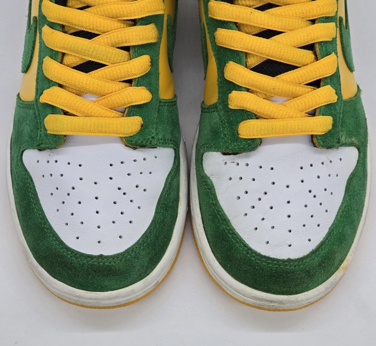 Nike - 2003 Nike Sb Dunk Low Pro Buck Oregon Bucks