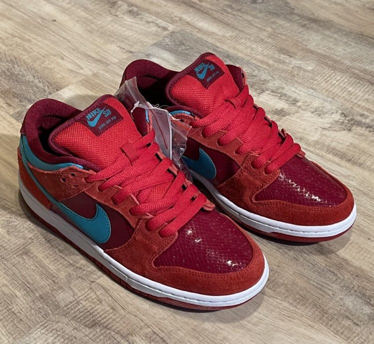 Nike Dunk Low Premium Sb Brickhouse Turbo Green