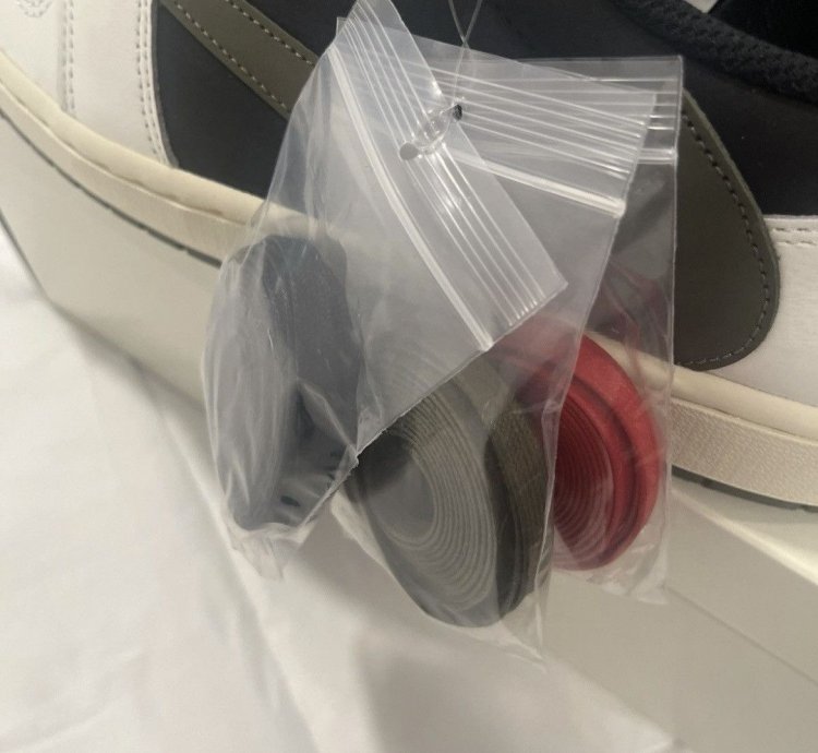 Nike Travis Scott Jordan 1 Low Olive