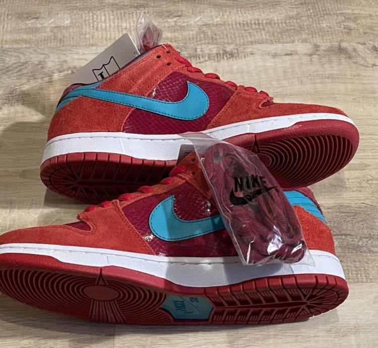 Nike Dunk Low Premium Sb Brickhouse Turbo Green