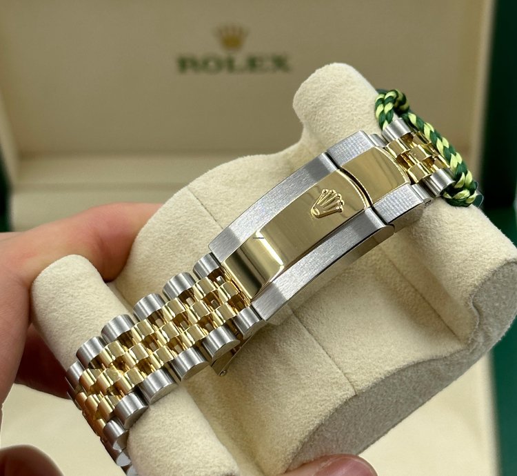 Rolex Datejust 36 126283rbr Silver Roman Jubilee