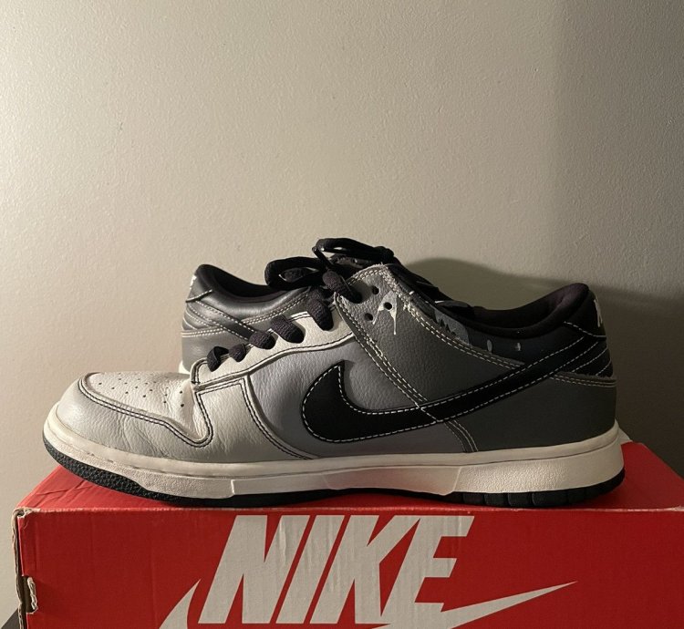 Nike Dunk Low Premium Sb Lunar Eclipse West
