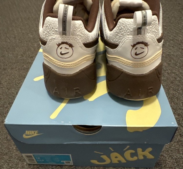 Nike Zoom Field Jaxx