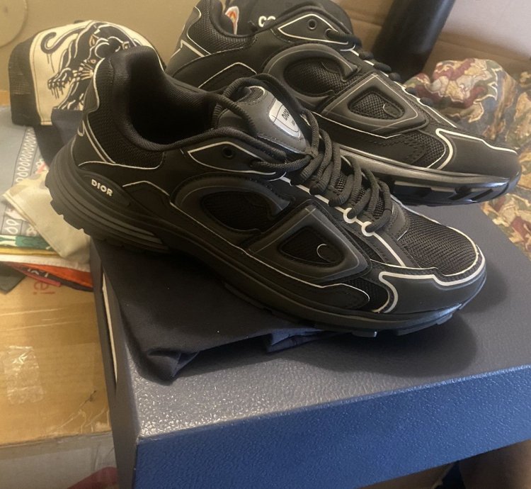 Dior B30 Triple Black Size 44