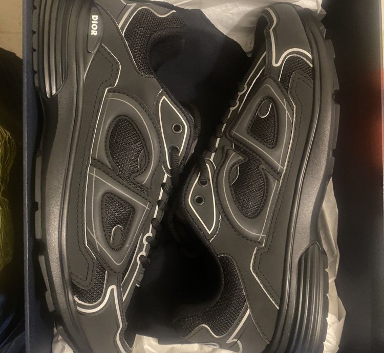 Dior B30 Triple Black Size 44