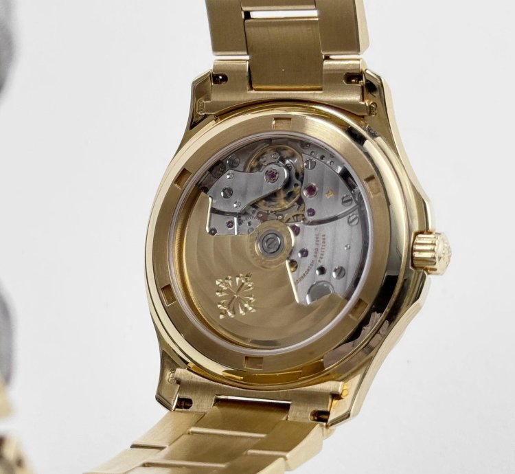 Patek Philippe Aquanaut 5066 1j Yellow Gold Black Dial
