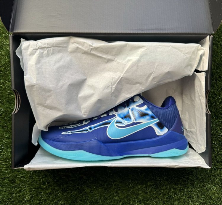 Nike Zoom Kobe 5 Protro -ray Size 10 5