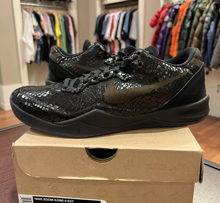 Nike Zoom Kobe 8 Ext Year Of The Snake Black