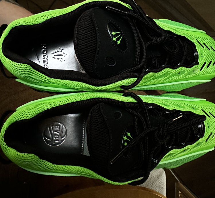 Nocta Eybl Green Glide - Slime Green
