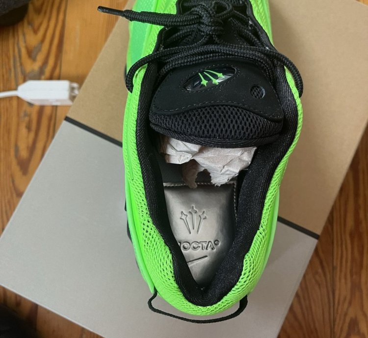 Nocta Eybl Green Glide - Slime Green