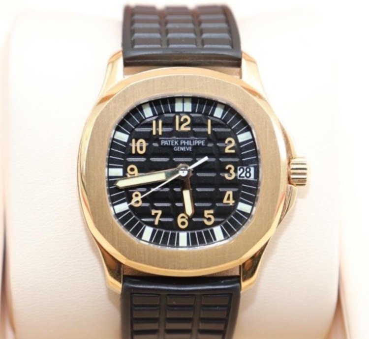 Patek Philippe Aquanaut 5066j
