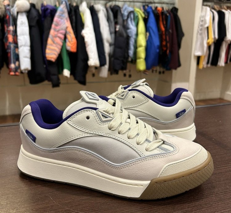 Dior B713 Cactus Jack Cream