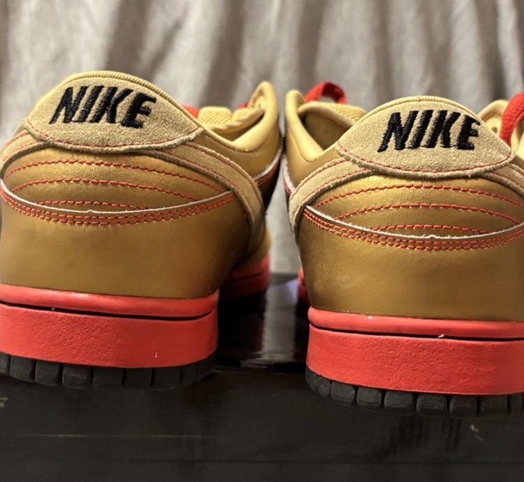 Nike Dunk Low Pro Sb Money Cat 2007