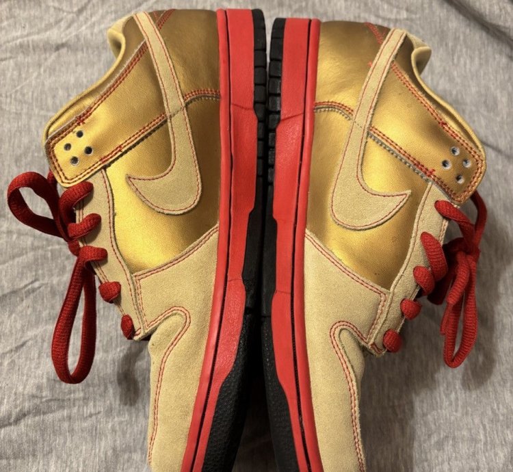 Nike Dunk Low Pro Sb Money Cat 2007