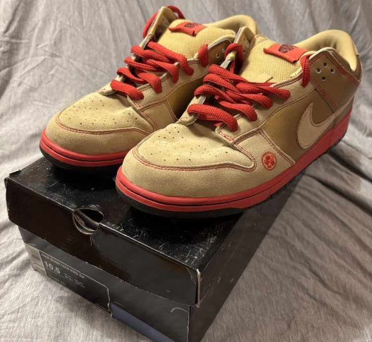 Nike Dunk Low Pro Sb Money Cat 2007