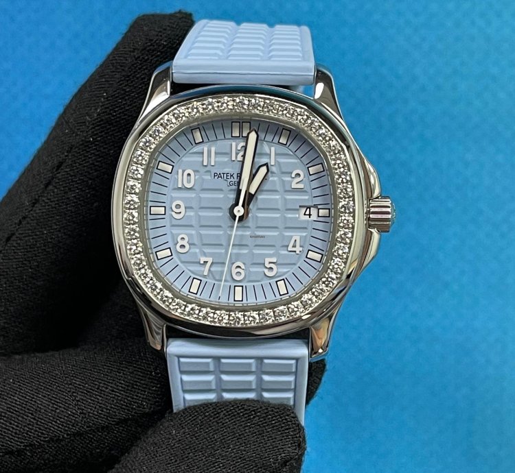 Patek Philippe Aquanaut 5067a-017 Ice Blue Aquanaut New