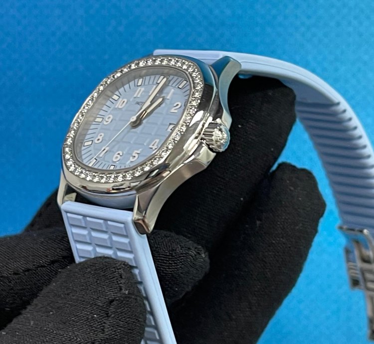 Patek Philippe Aquanaut 5067a-017 Ice Blue Aquanaut New