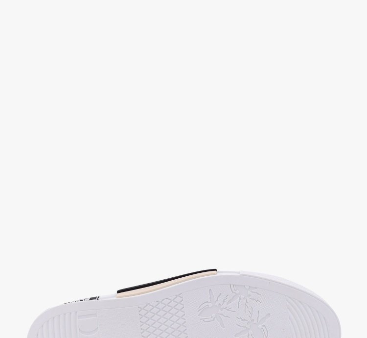 Dior Beige Sneakers