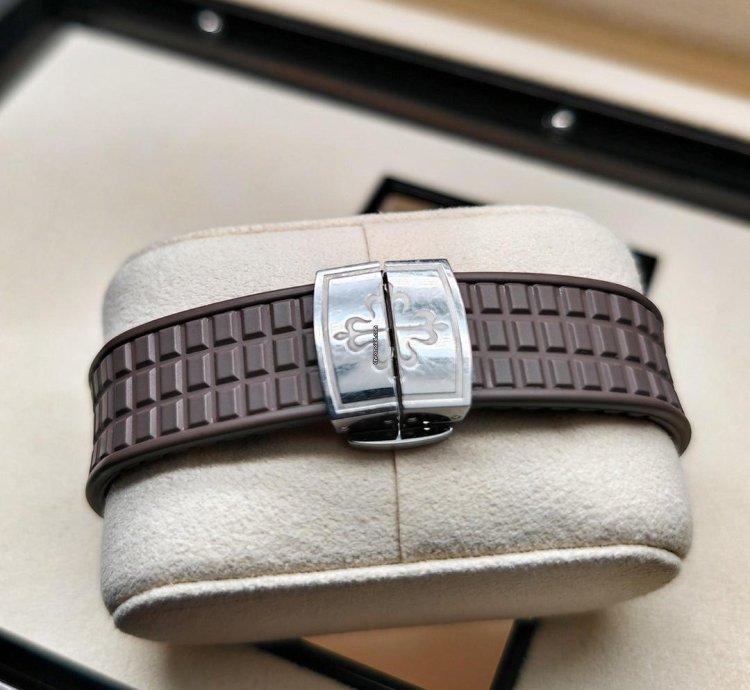 Patek Philippe Aquanaut 5067a-023