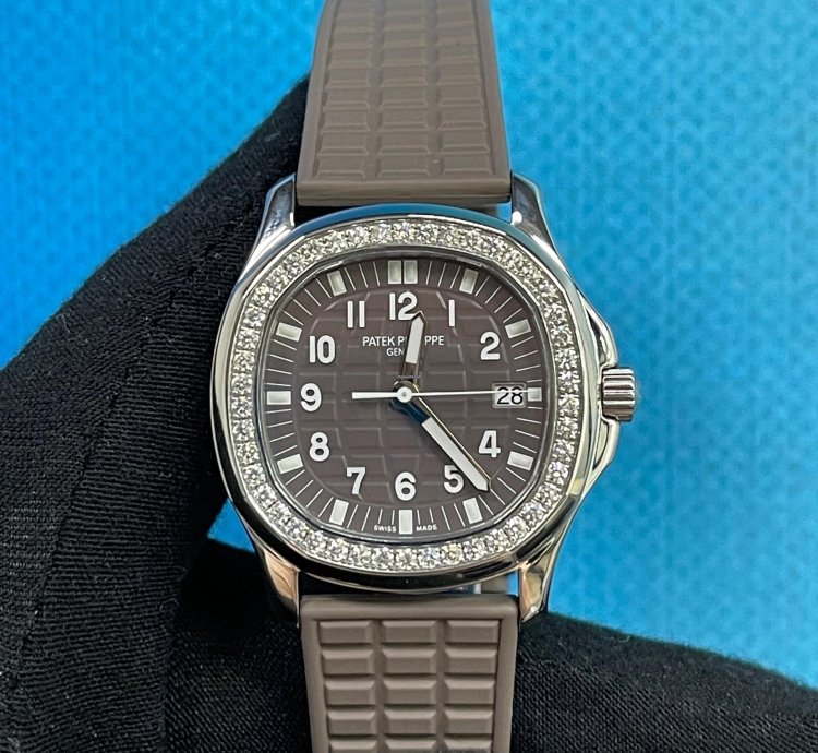 Patek Philippe Aquanaut 5067a-023 Brown Aquanaut New
