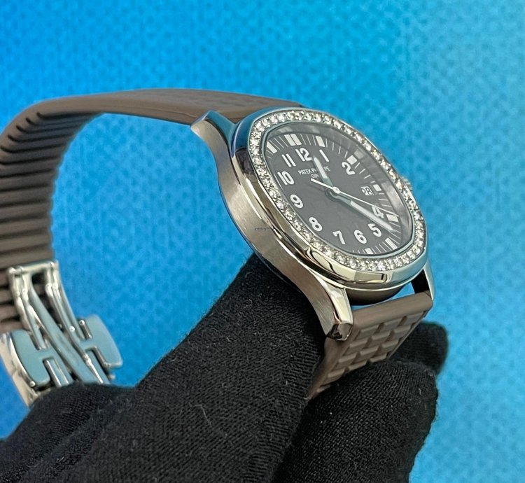 Patek Philippe Aquanaut 5067a-023 Brown Aquanaut New