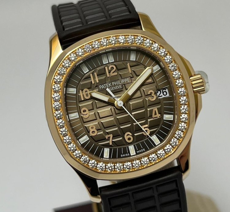 Patek Philippe Aquanaut 5068r Rose Gold Original Factory Diamond Set