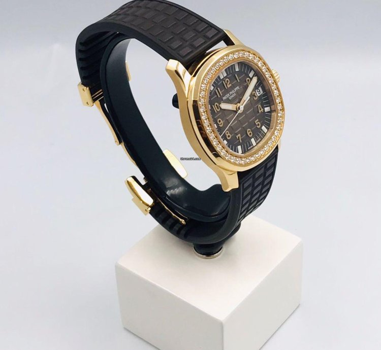 Patek Philippe Aquanaut 5068r-001
