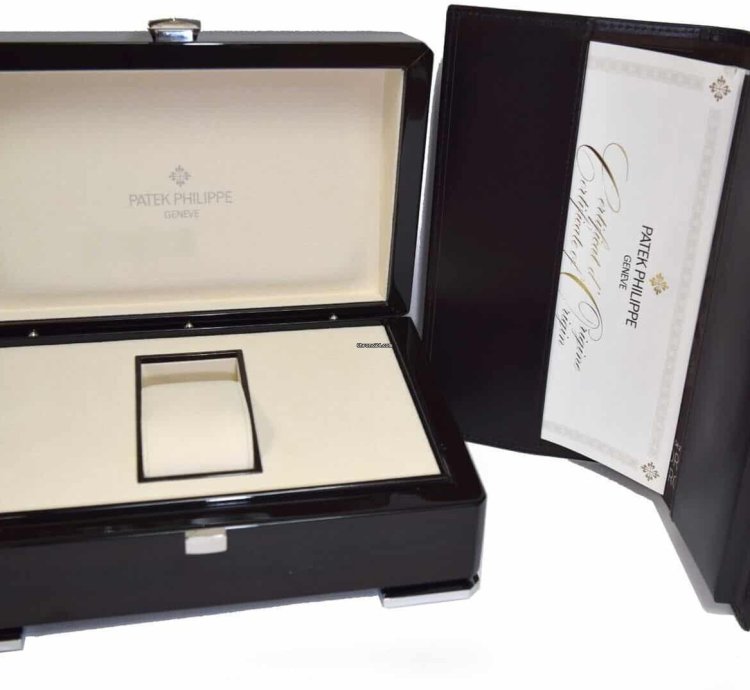 Patek Philippe Aquanaut 5164 Aquanaut Dual Time 18k Rose Gold Rubber Watch 5164r
