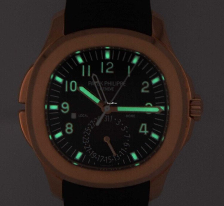 Patek Philippe Aquanaut 5164 Aquanaut Dual Time 18k Rose Gold Rubber Watch 5164r