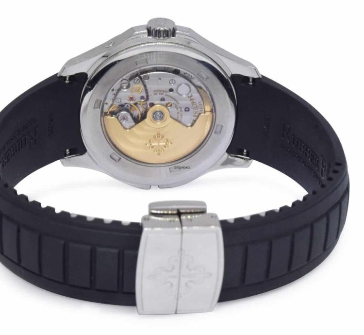 Patek Philippe Aquanaut 5164 Aquanaut Dual Time Steel Rubber Watch Box Papers 13 5164a
