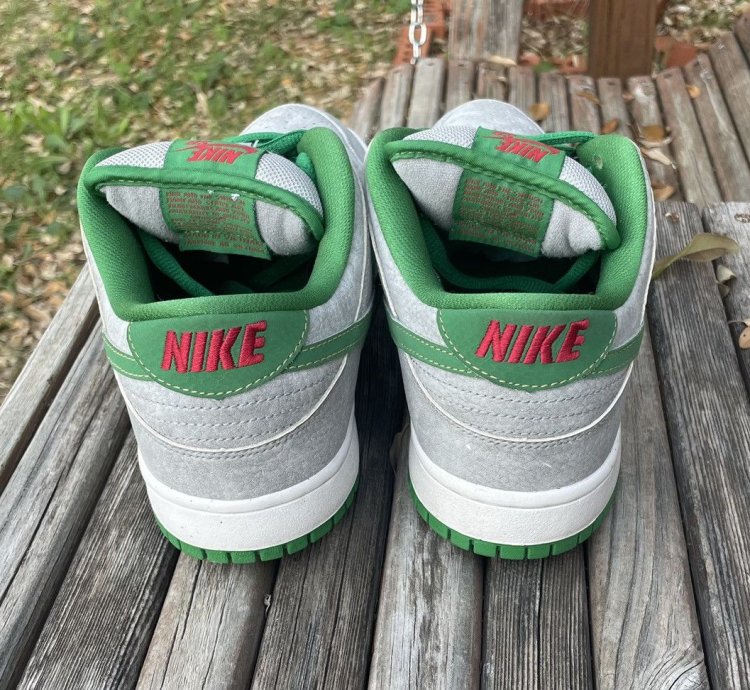 Nike Dunk Sb Premium Low Medusa