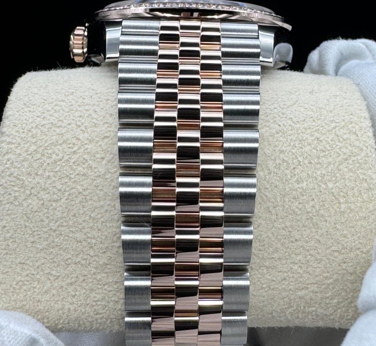 Rolex Datejust 36 Mop Diamond Dial Unworn