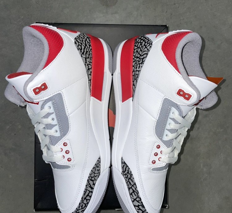 Size 10 - Nike Air Jordan 3 Retro Og Fire Red 2022 Ds New