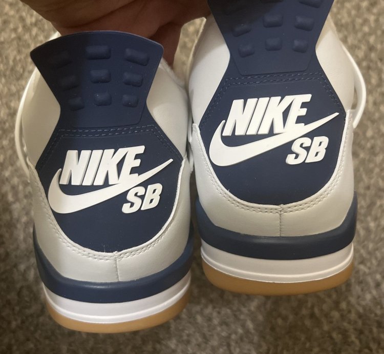 Nike Sb Air Jordan 4 Navy