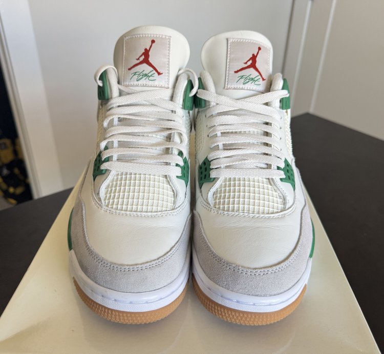 Nike Sb Air Jordan 4 Pine Green