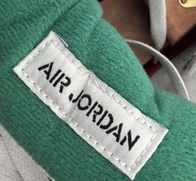 Nike Sb Air Jordan 4 Pine Green