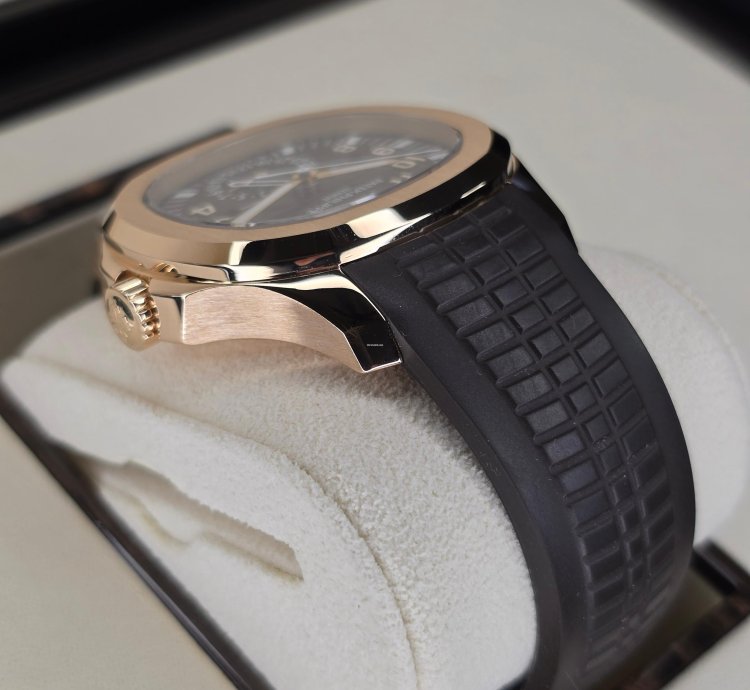 Patek Philippe Aquanaut 5164r Mint 18k Rose Gold