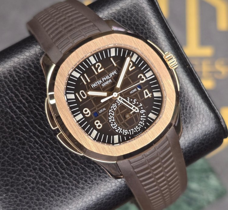 Patek Philippe Aquanaut 5164r Mint 18k Rose Gold