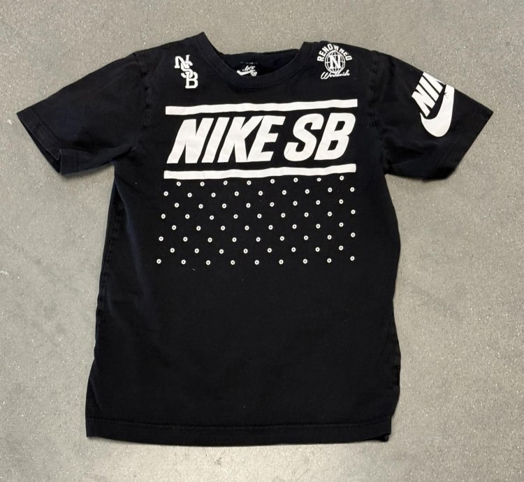 Nike Sb Black Graphic Tee With Studded Design Mens