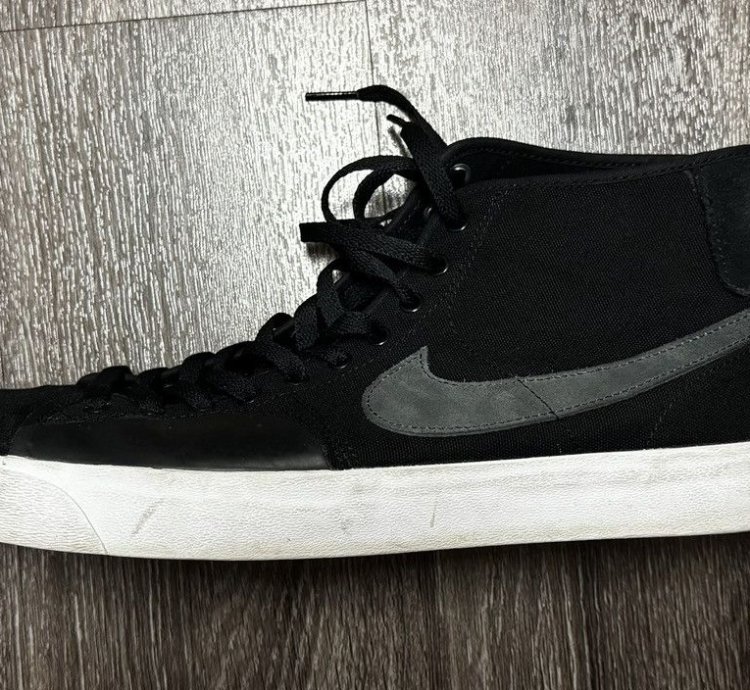 Nike Sb Blzr Court Mid