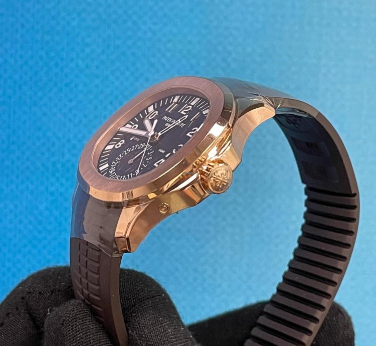 Patek Philippe Aquanaut 5164r-001 Rose Gold Aquanaut
