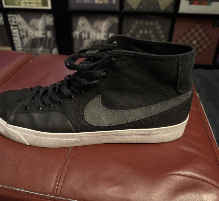 Nike Sb Blzr Court Mid