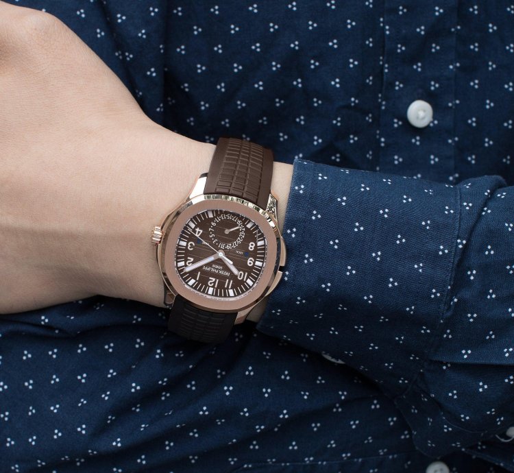 Patek Philippe Aquanaut 5164r-001 Travel Time Brown Dial Rose Gold 2021
